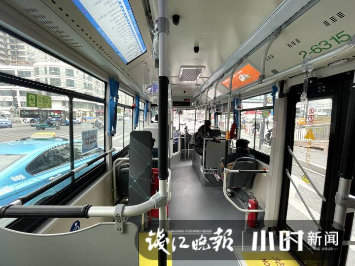 杭州公交车今日上新满满亚运元素一区一特色快去偶遇吧